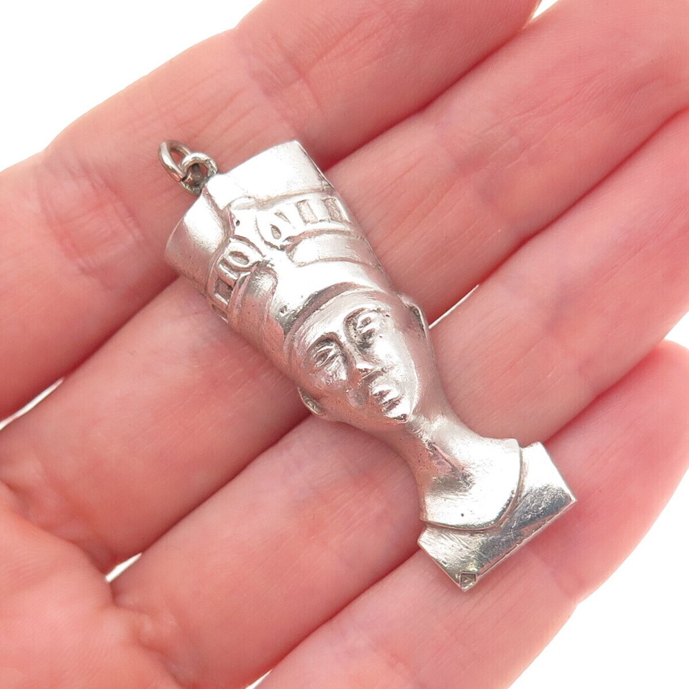 800 Silver Vintage Egyptian Nefertiti UAR Charm Pendant